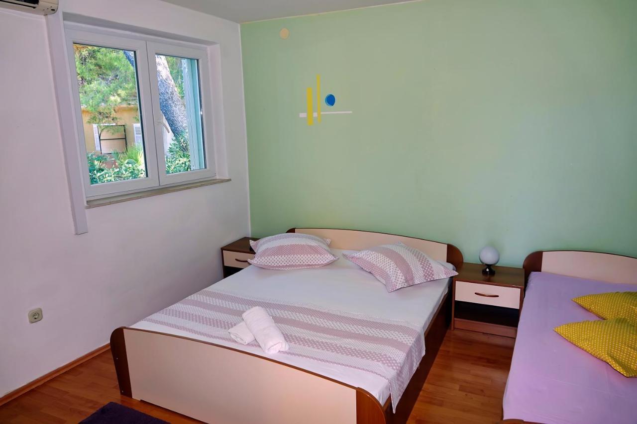 Roza Apartment Baska Voda Luaran gambar